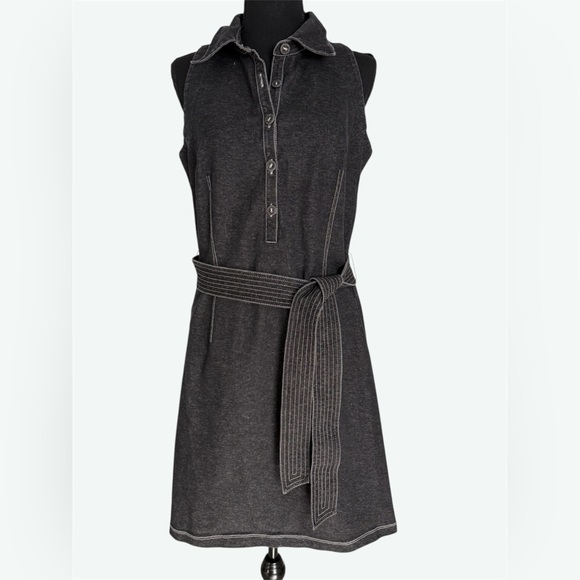 Lafayette 148 New York Dresses & Skirts - Lafayette 148 New York Black and White Textured Fabric Sz 8